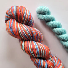 Load image into Gallery viewer, 'Refresh' Self Striping Sock Set
