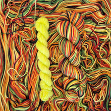 Load image into Gallery viewer, 'Floral' Self Striping Sock Sets
