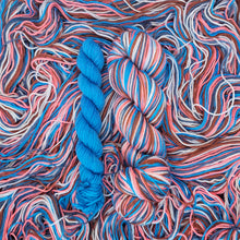 Load image into Gallery viewer, 'Ogee' Self Striping Sock Sets
