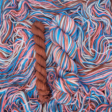 Load image into Gallery viewer, 'Ogee' Self Striping Sock Sets
