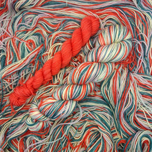 Load image into Gallery viewer, 'Spiegeltent' Self Striping Sock Sets
